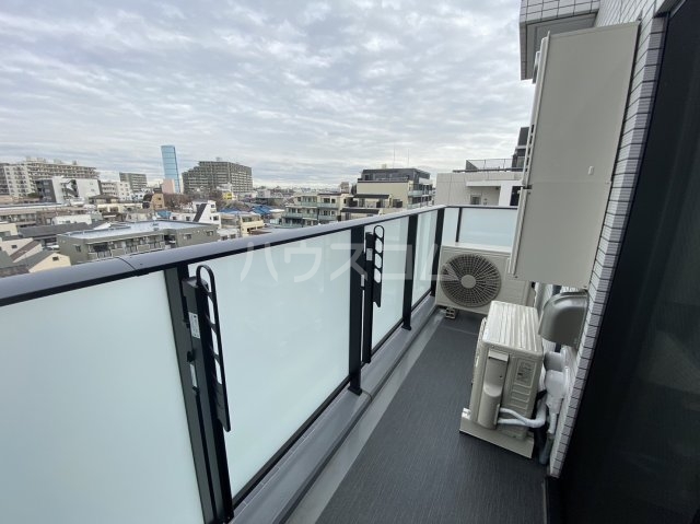 19/29 バルコニー