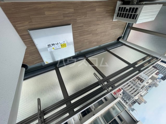 17/29 バルコニー