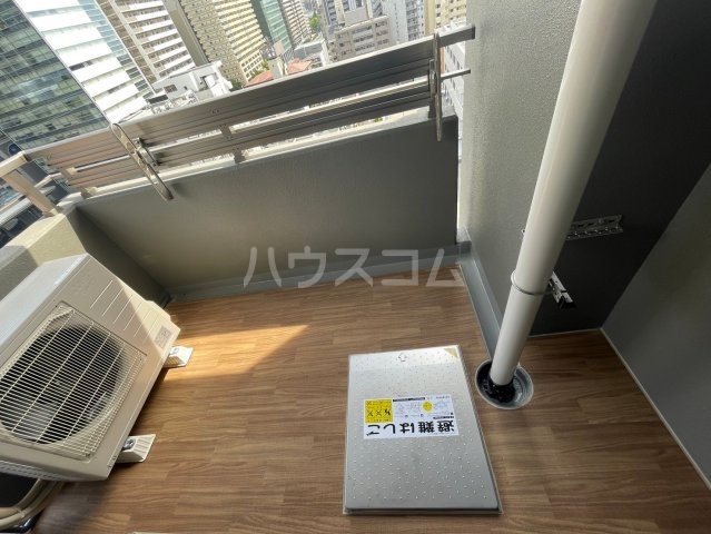 19/30 バルコニー