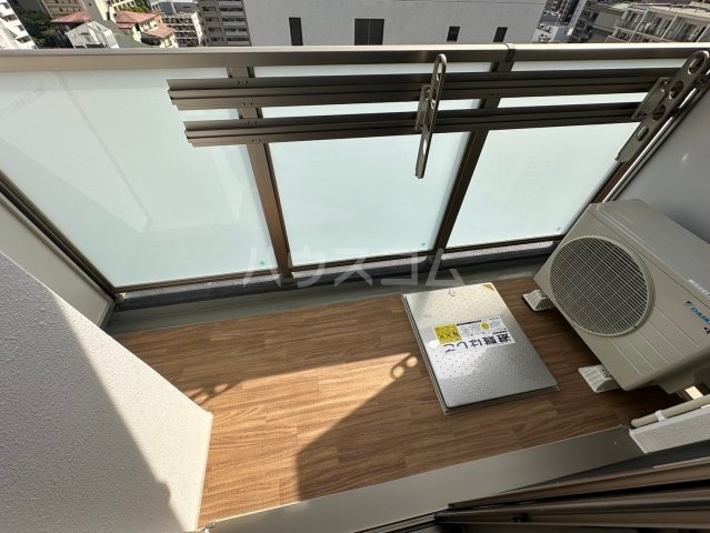 20/30 バルコニー