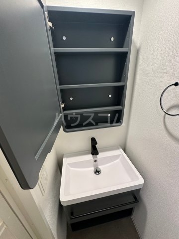 16/30 洗面