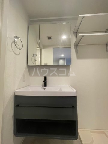 13/28 洗面