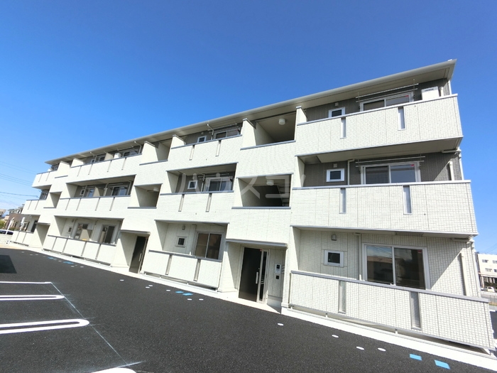 1/23 外観