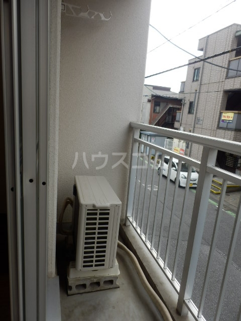 18/28 バルコニー