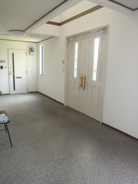 16/18 エントランス