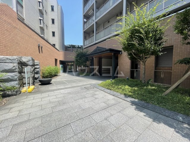 19/29 エントランス