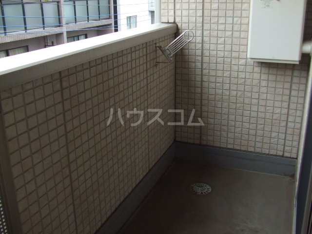 13/30 バルコニー