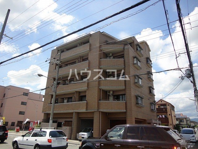 21/29 エントランス