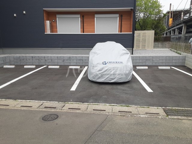 21/29 駐車場