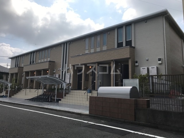 19/29 エントランス