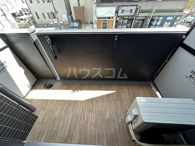 19/30 バルコニー