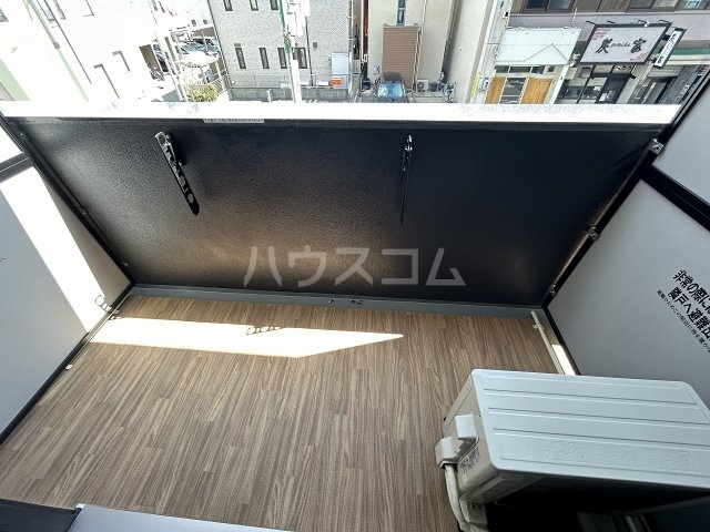 19/30 バルコニー