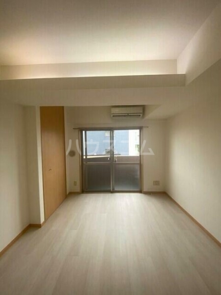 13/25 バルコニー