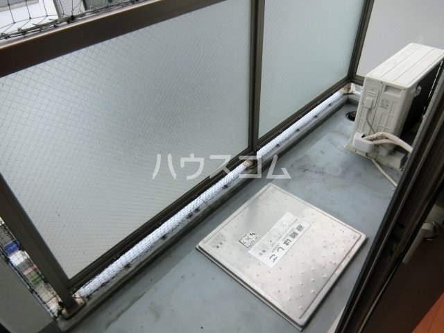 21/30 バルコニー
