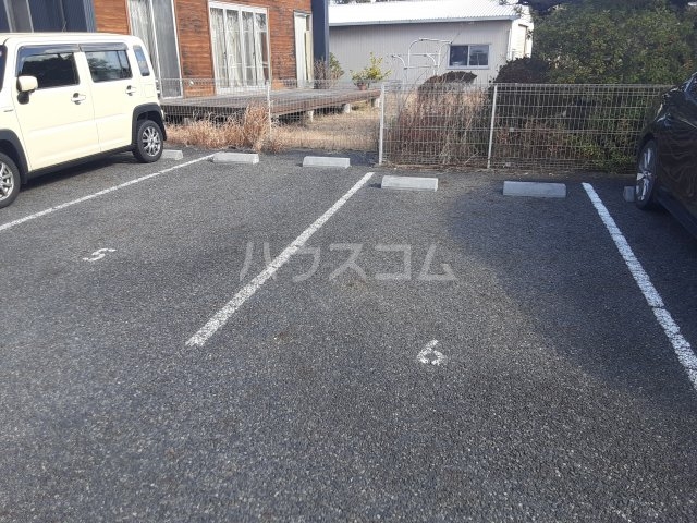 21/30 駐車場