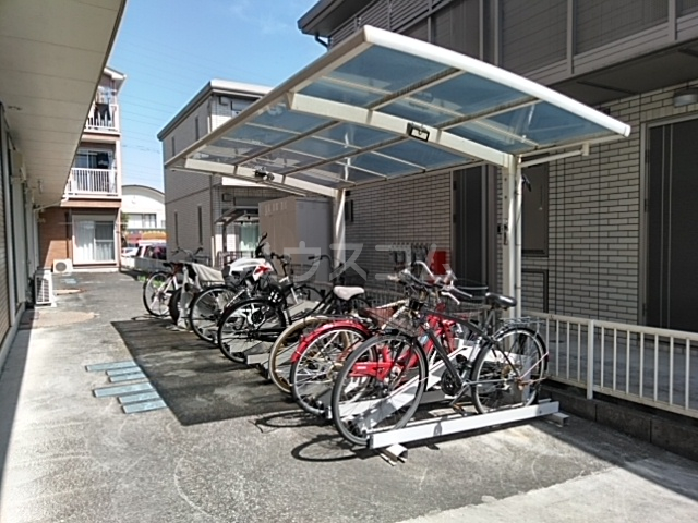 14/17 駐車場