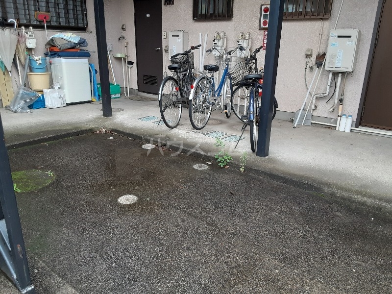 3/7 エントランス