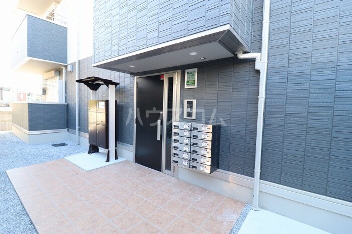 2/4 エントランス