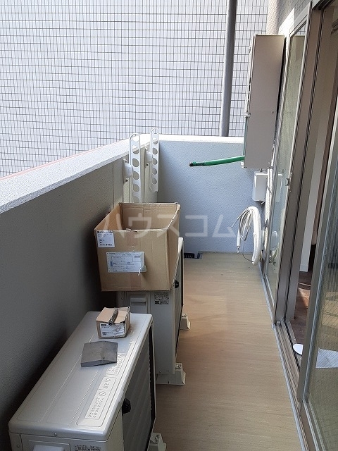 21/30 バルコニー