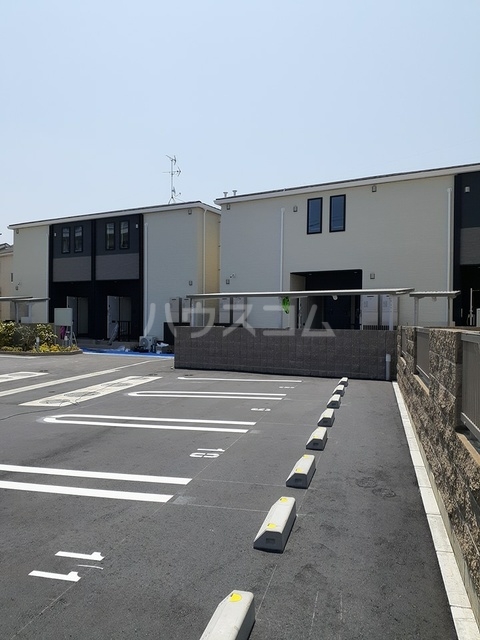 2/8 駐車場