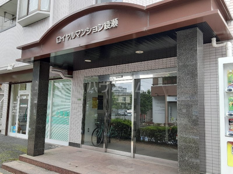 2/8 エントランス