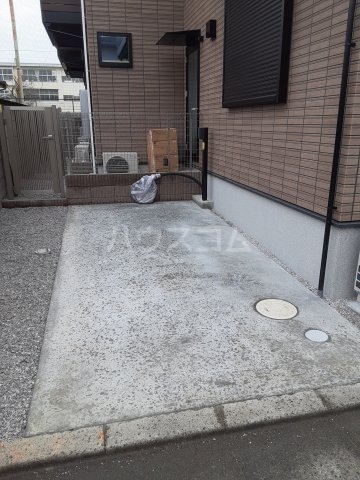 20/30 駐車場