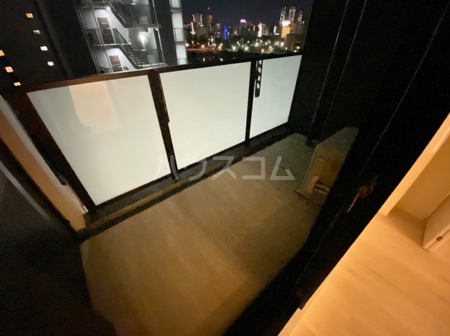 15/27 バルコニー