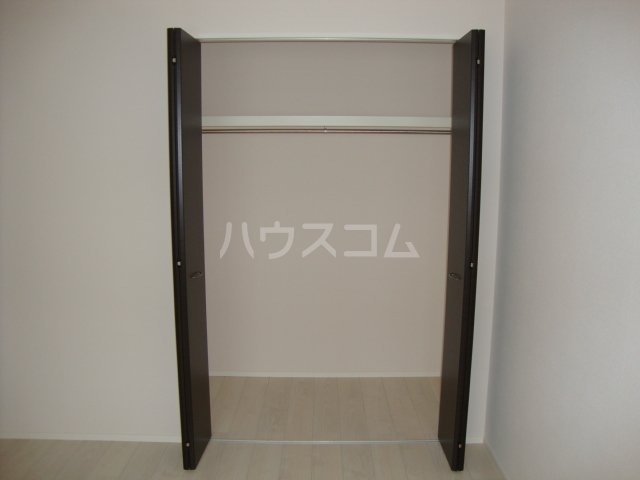 13/25 収納