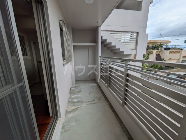 13/23 バルコニー