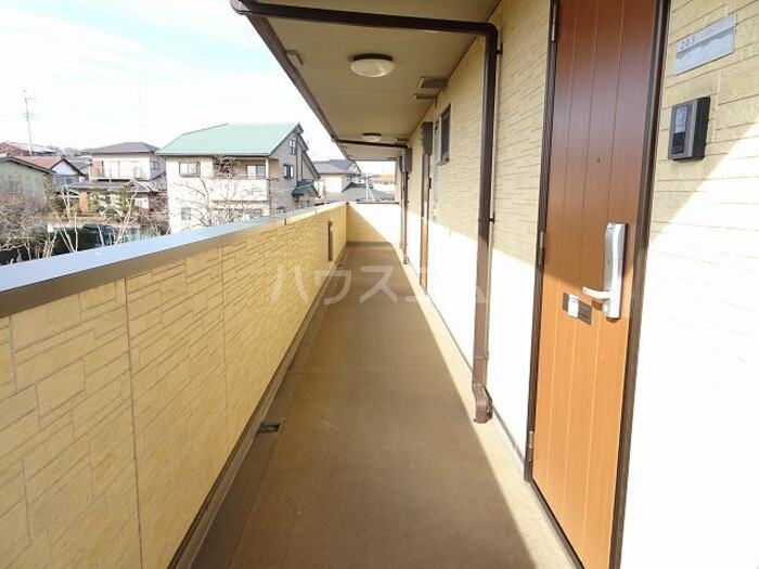 17/21 エントランス