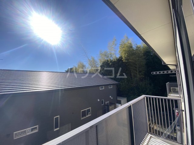 21/23 バルコニー