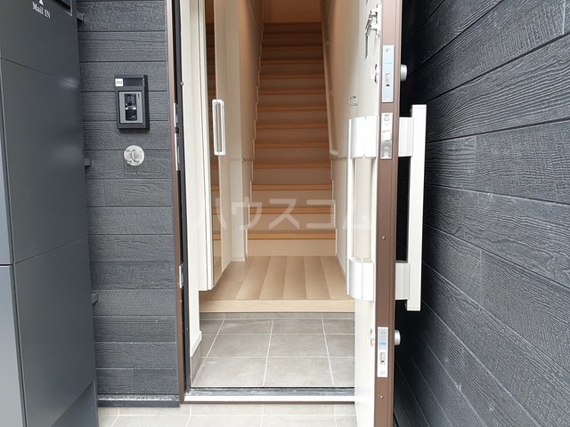 6/20 玄関