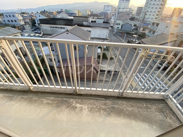 20/30 バルコニー