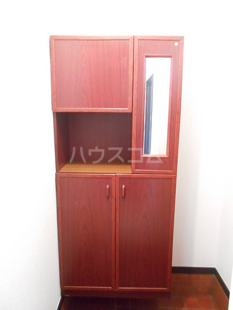 2/4 エントランス