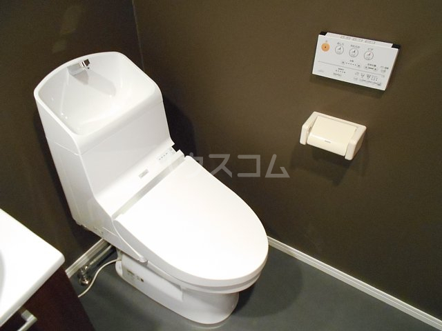 16/30 トイレ