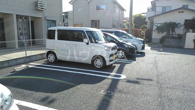 3/5 駐車場