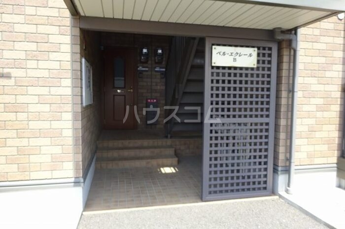 17/22 エントランス