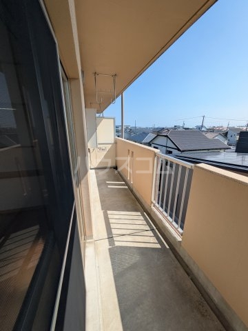 15/18 バルコニー