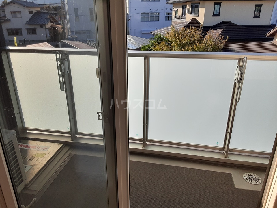 16/25 バルコニー