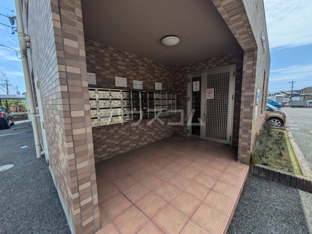 15/26 エントランス