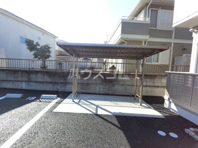 21/29 駐車場