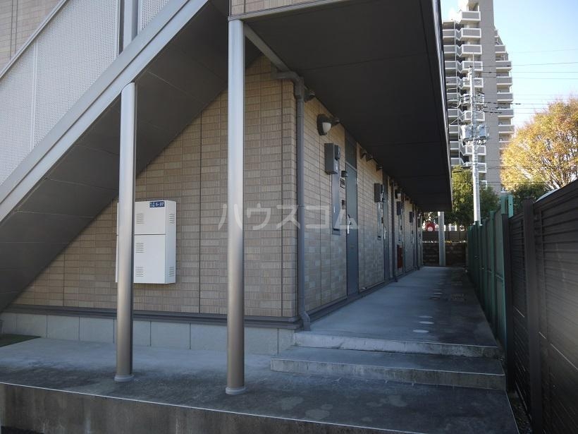 18/26 エントランス