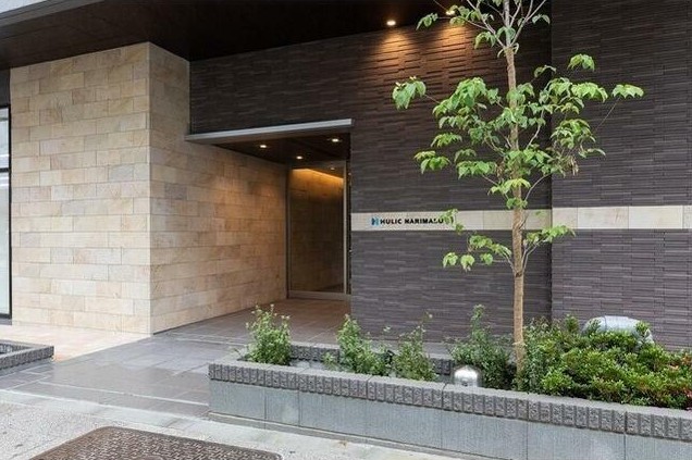 16/25 エントランス