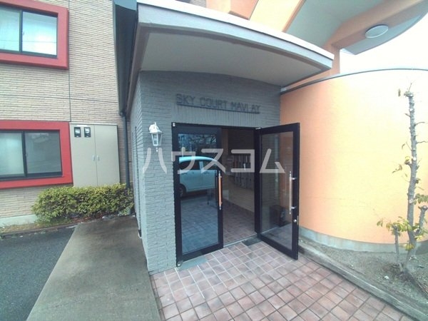 20/30 エントランス