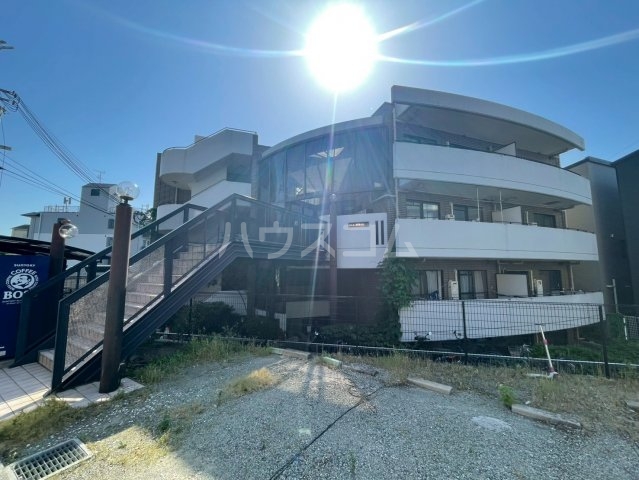 2/30 外観