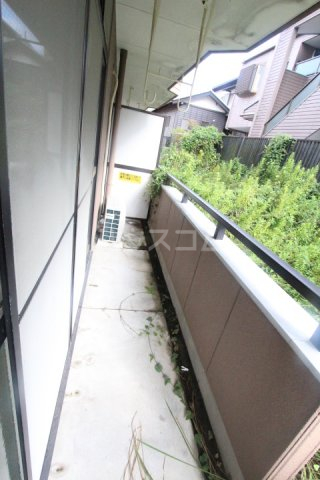 17/28 バルコニー