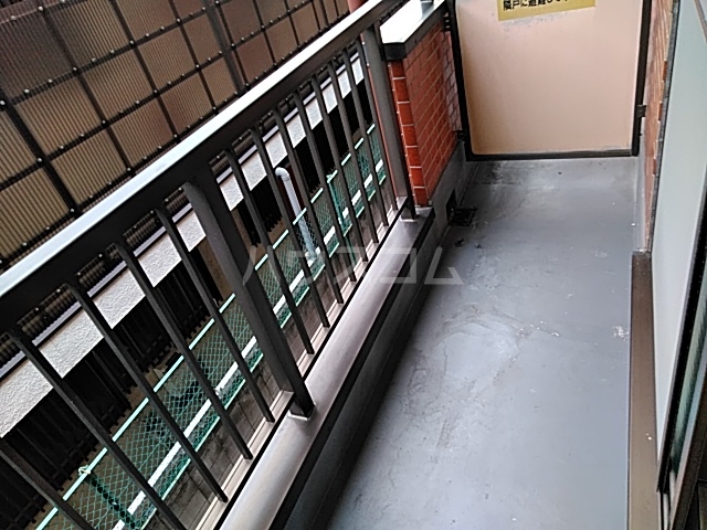 13/28 バルコニー