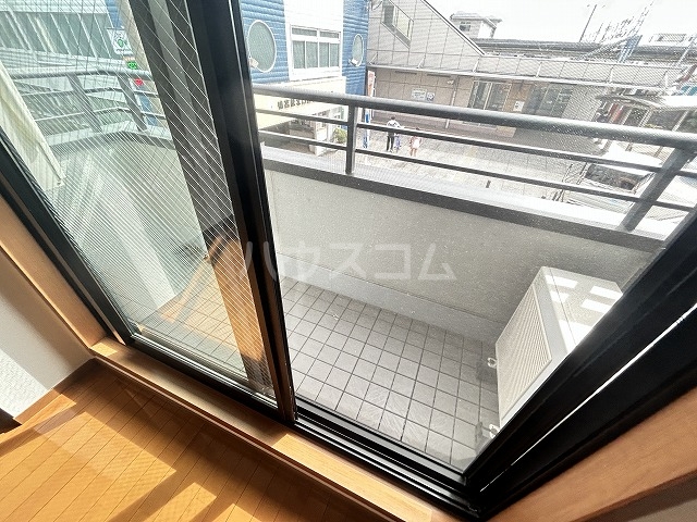 18/26 バルコニー