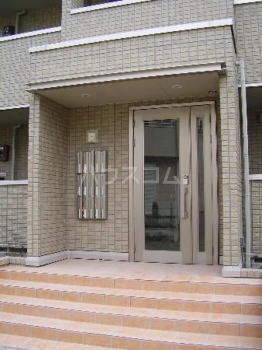 2/13 エントランス