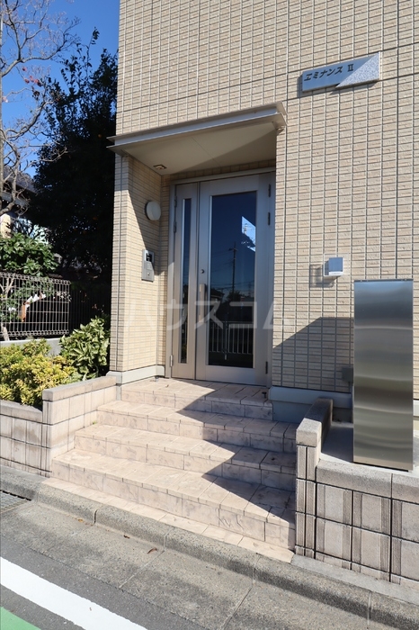 15/26 エントランス